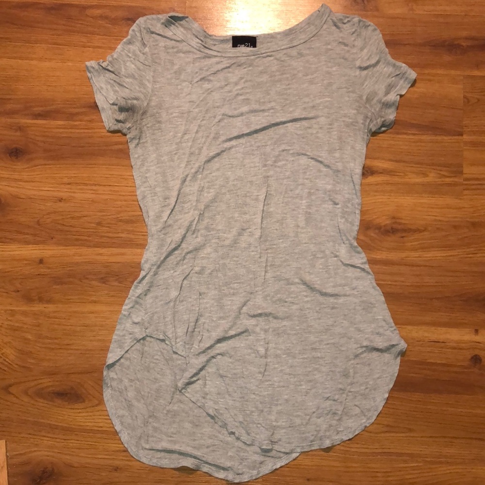 Rue 21 t shirt